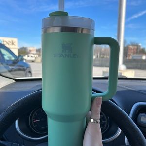 Mint greenish Stanley, 40oz